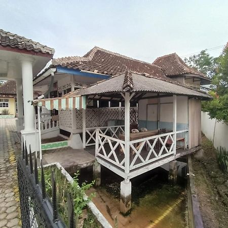 Hotel Redante 1 Baturaja  Buitenkant foto